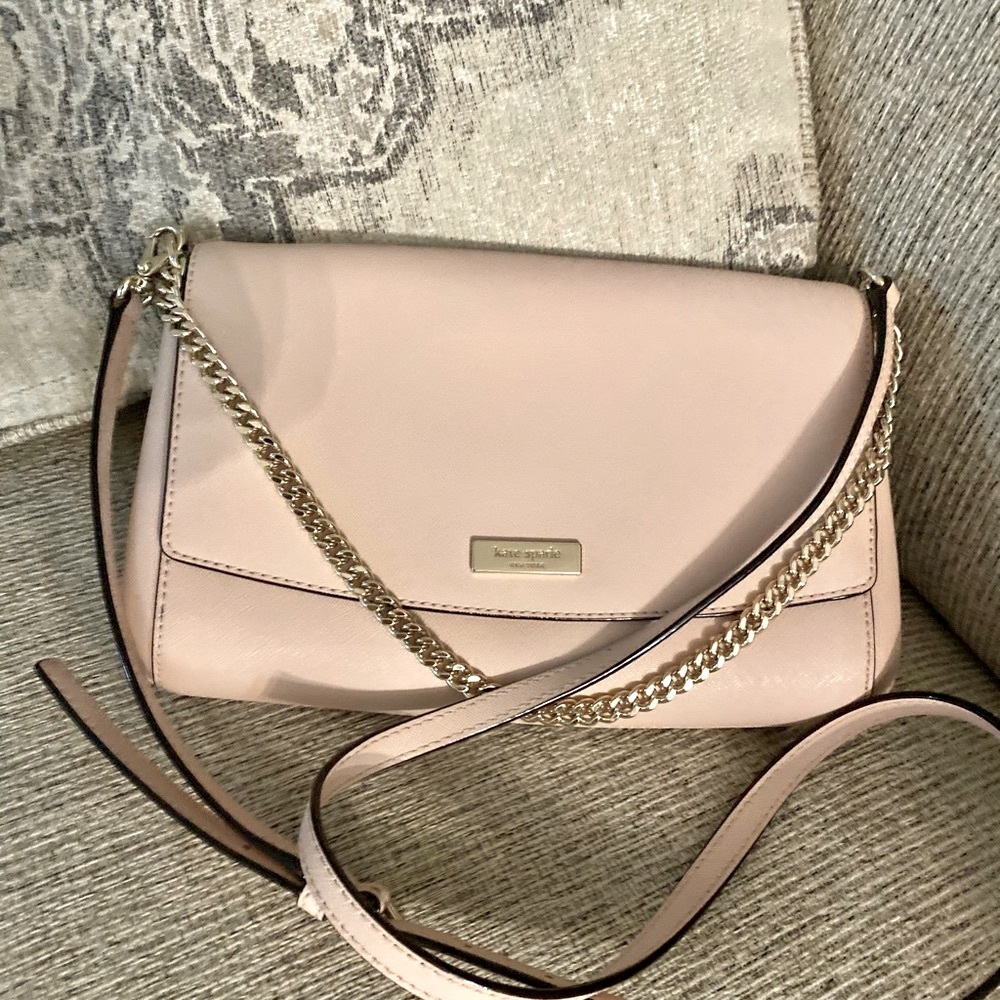- Kate spade bag